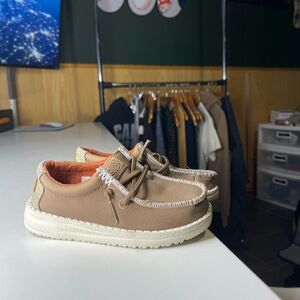 Hey Dude Canvas Slip-On shoes Taupe with Orange Lining Walley T size 8 toddler